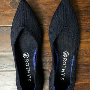 ROTHY’S Navy pointed toe comfort ballet flats Authentic NEW WMNS 8